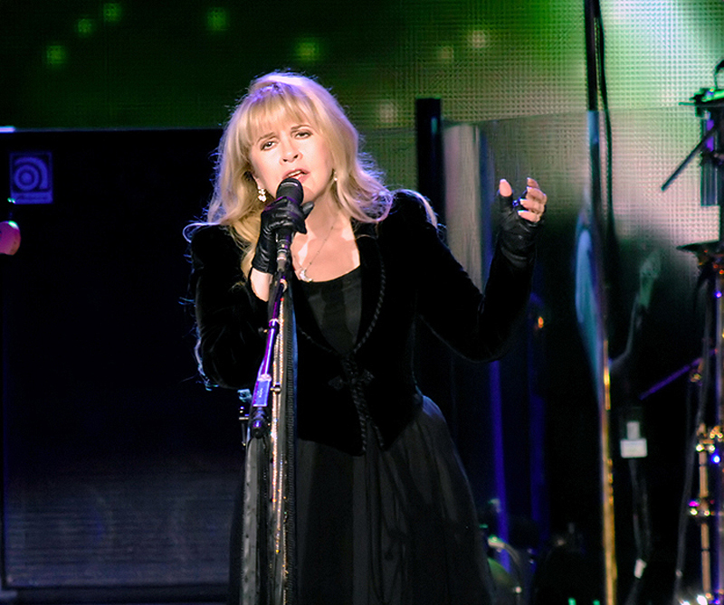 Fleetwood Mac - Manchester Phones 4U Arena, 1 October 2013