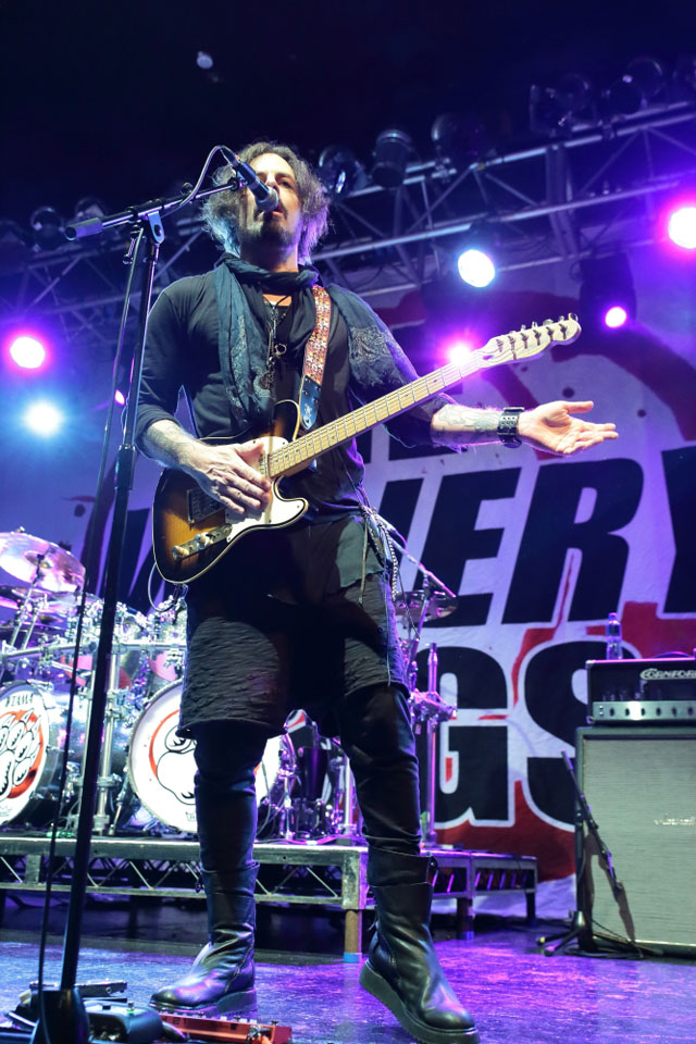 THE WINERY DOGS - Bristol O2 Academy, 2 February 2016