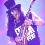 Gig review: SLASH FEATURING MYLES KENNEDY AND THE CONSPIRATORS – Wembley Arena, London, 5 April 2024