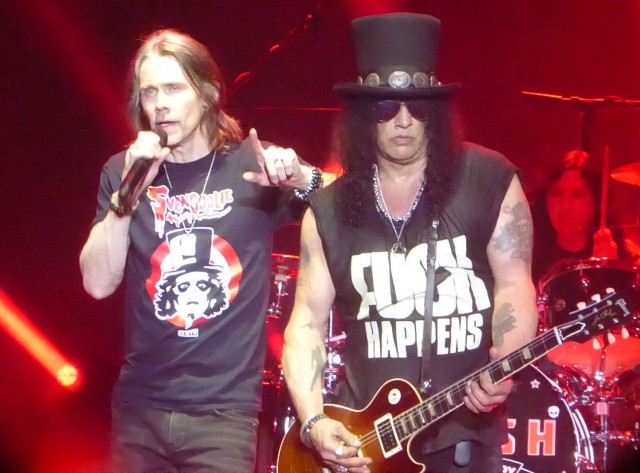 SLASH FEATURING MYLES KENNEDY AND THE CONSPIRATORS - Wembley Arena, London, 5 April 2024