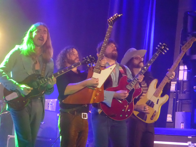 THE SHEEPDOGS, THE COMMONERS- Islington Assembly Hall, London, 5 December 2024