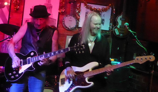 STRAY- The Cavern, Raynes Park, London, 7 December 2024