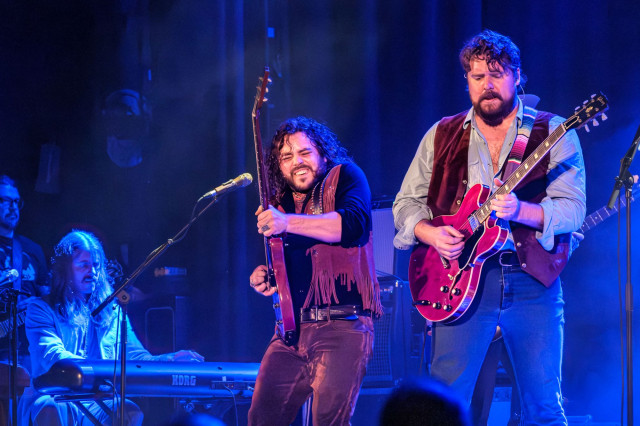 THE SHEEPDOGS, THE COMMONERS- Islington Assembly Hall, London, 5 December 2024