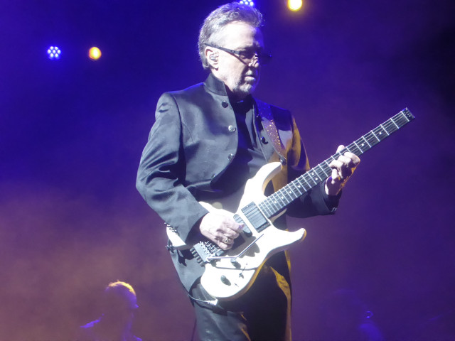 BLUE OYSTER CULT- London Palladium, 25 May 2025