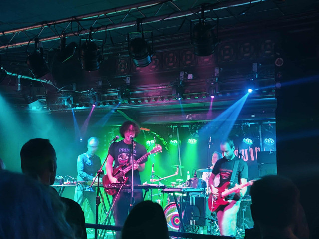 GONG - Esquires, Bedford, 8 November 2025