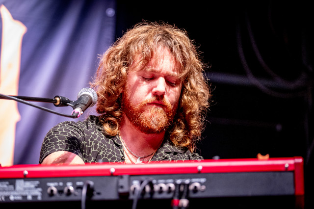 RJTW_photo by Mark Powell (1)