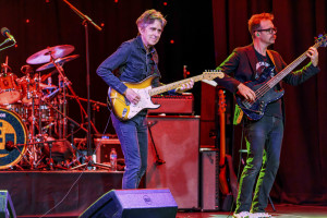 Eric Johnson_photo by David Beech (2) Eric Johnson_photo by David Beech (2)